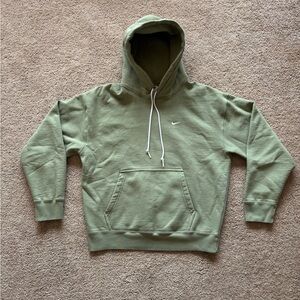 Men’s Medium Nike Heavyweight Green Hoodie